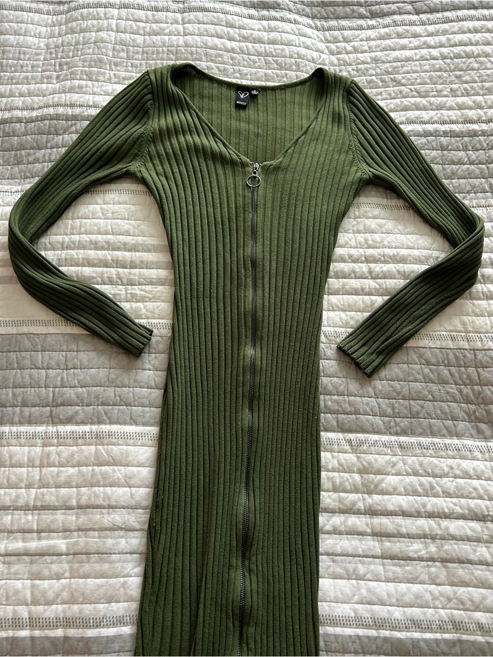 Windsor Olive Green Ribbed Long Sleeve Bodycon Dress - Picture 2 of 7